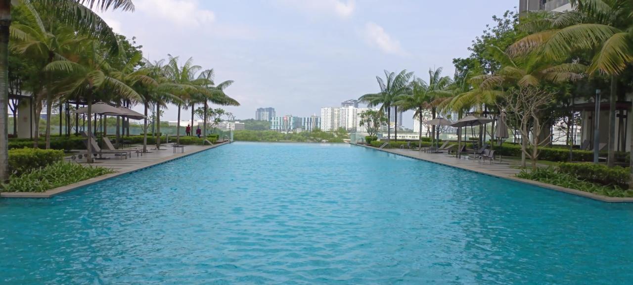 Cyberjaya Cybersqure Peace Home Exterior photo